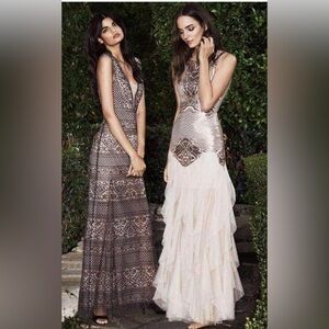 BCBGMaxAzria “Aurora” Embroidered Tulle Gown – Black & Beige – Size 0